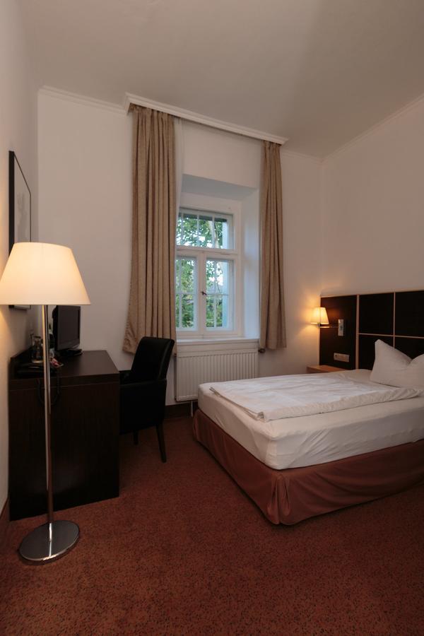 Hotel Landhaus Schlachtensee Berlin Phòng bức ảnh